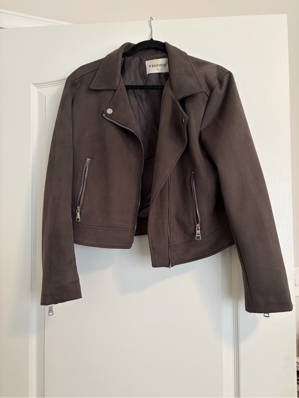 Vigoss Women's Cropped Faux Suede Moto Jacket - gray